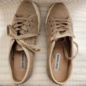 Steve Madden Platform Sneaker